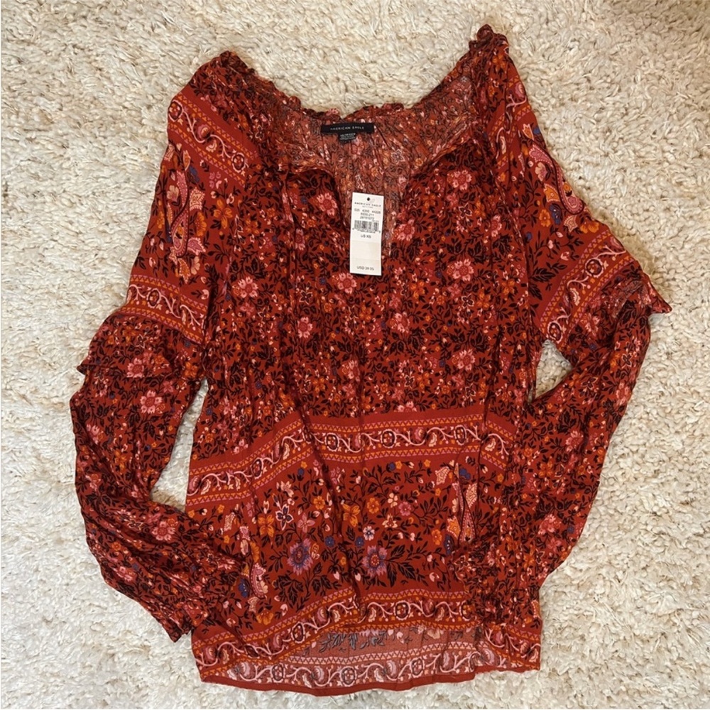 American Eagle Outfitters top